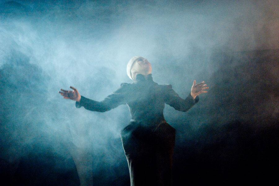 Foto von MARIA STUART von F. Schiller, Meret Hottinger, 2007